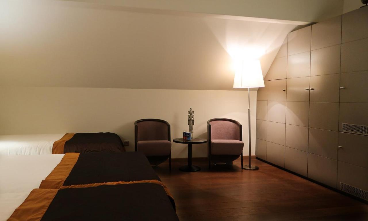 Hotel Van Eyck Maaseik Kültér fotó