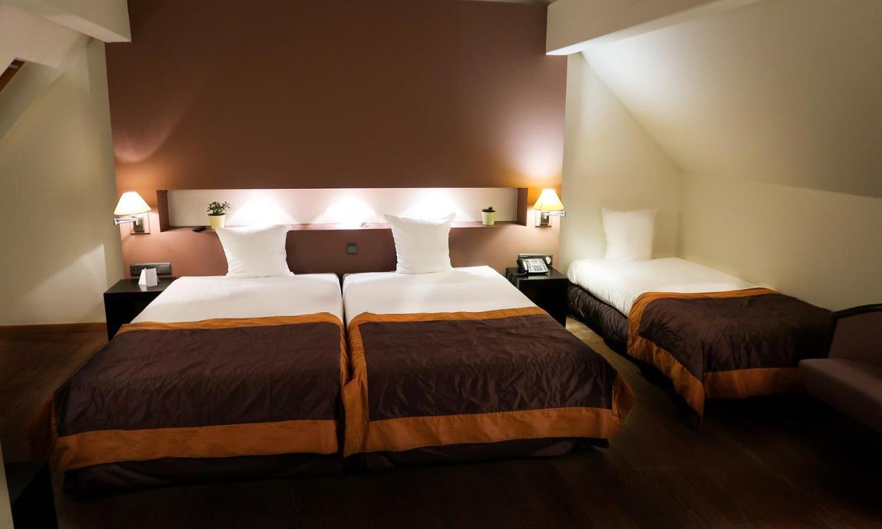 Hotel Van Eyck Maaseik Kültér fotó