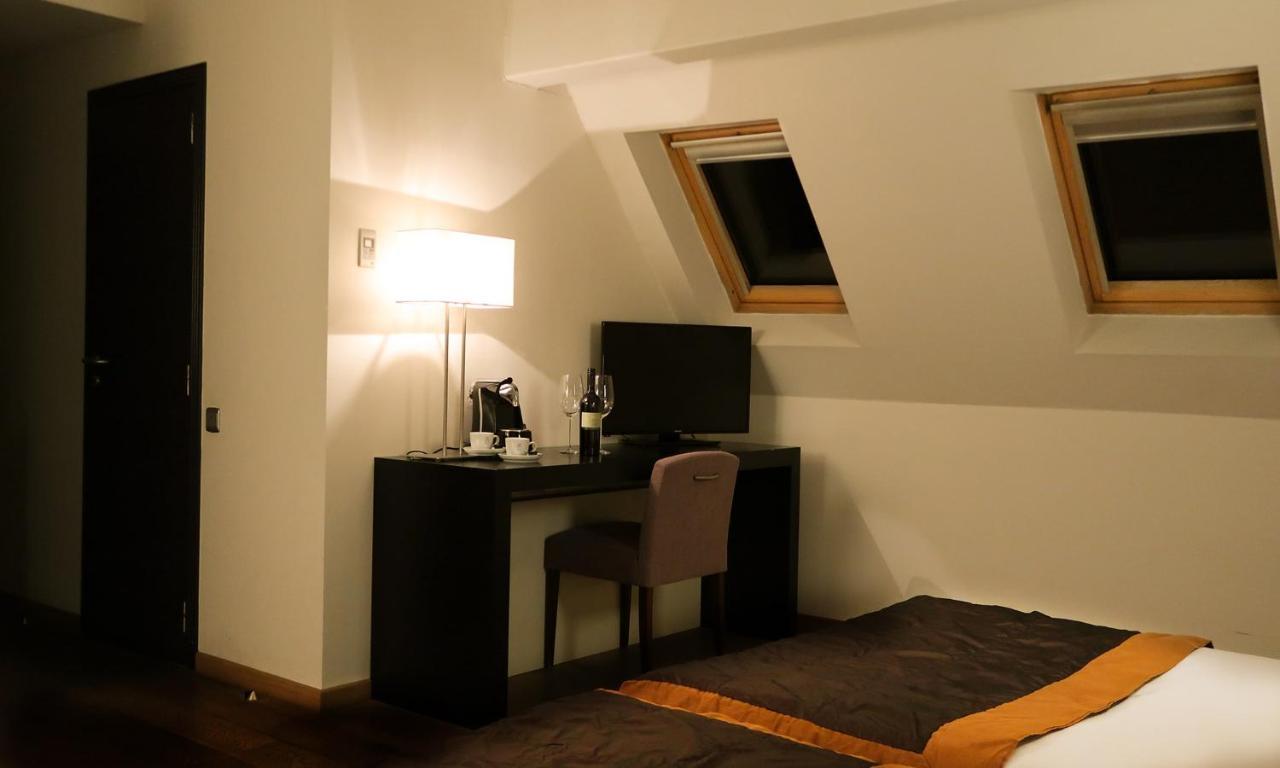 Hotel Van Eyck Maaseik Kültér fotó